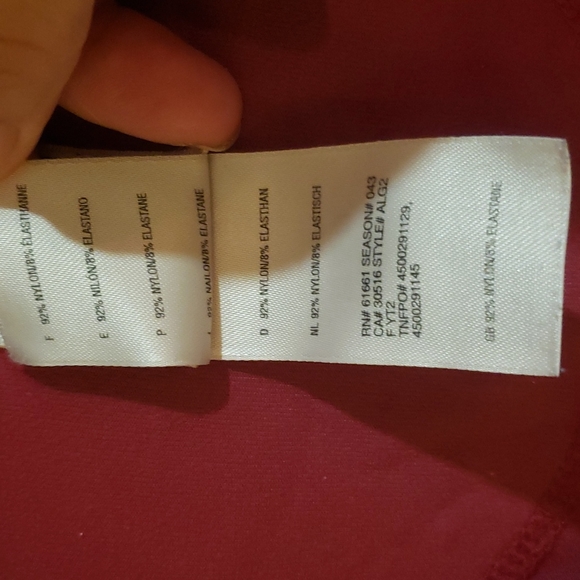 The North Face Half-Zip Pullover - Picture 4 of 9